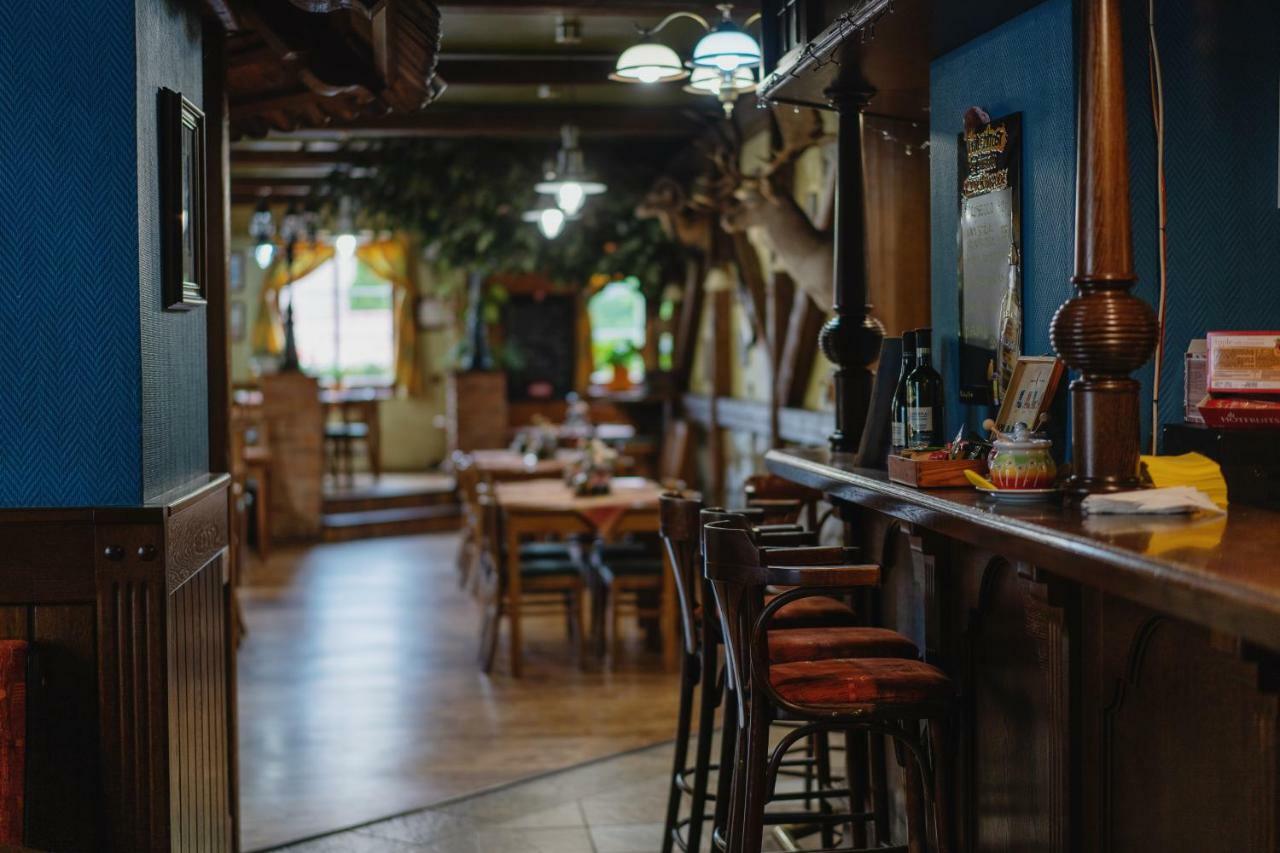 Hotel Taverna Javornik  Bagian luar foto