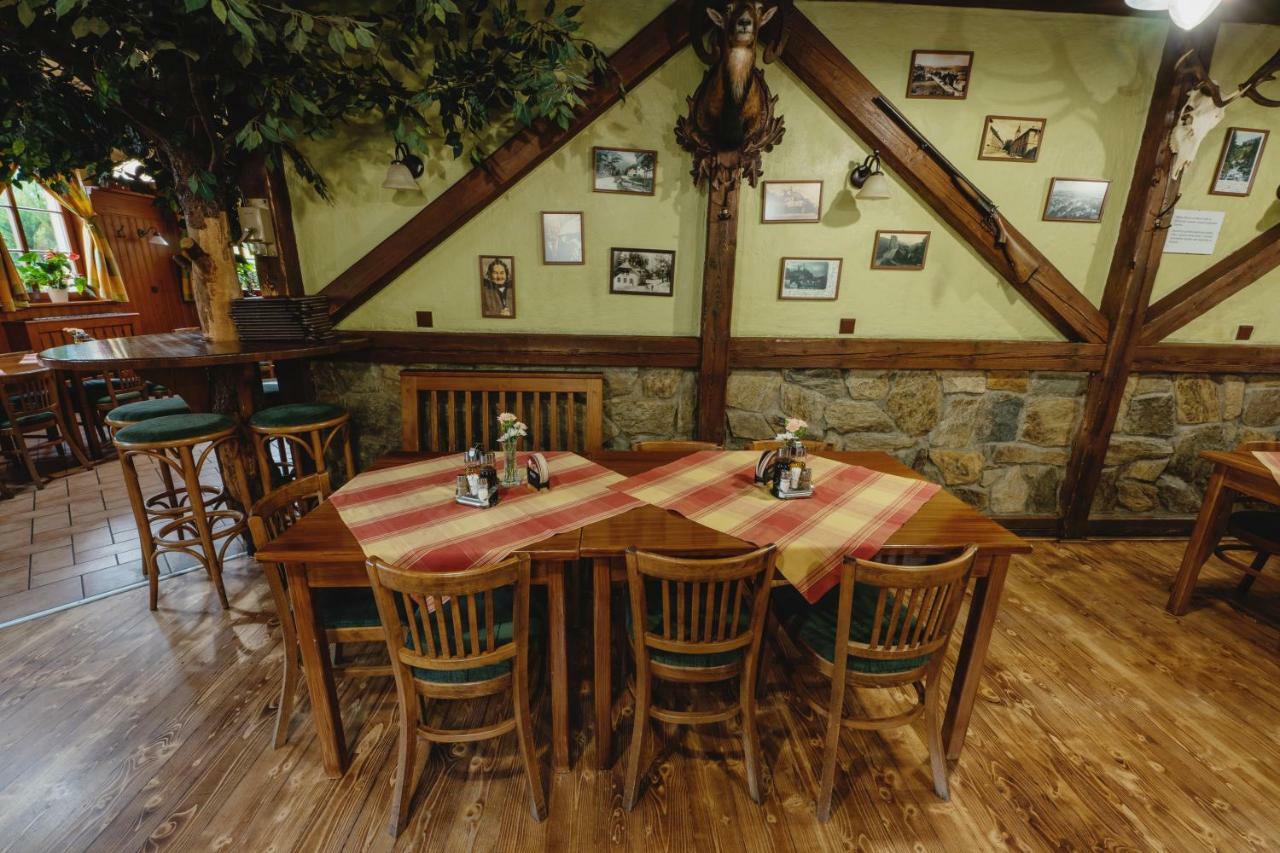 Hotel Taverna Javornik  Bagian luar foto